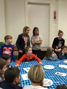 Lebkuchenhaus bauen und verzieren